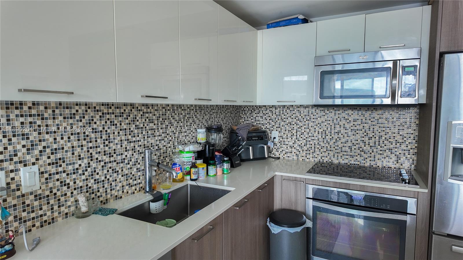5300 PASEO CONDO - Residential