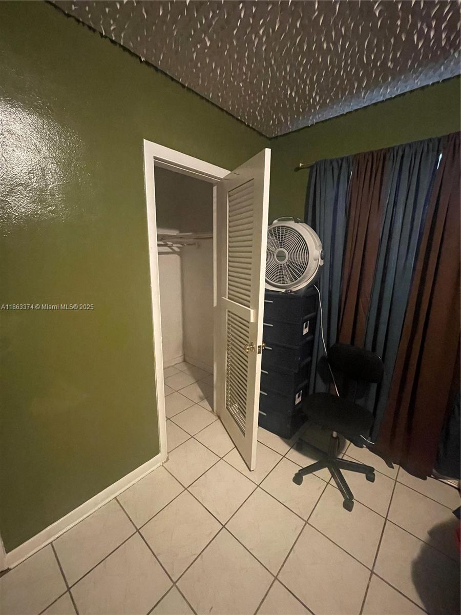 NORWOOD 3RD ADDN SEC 2 - Residential Lease