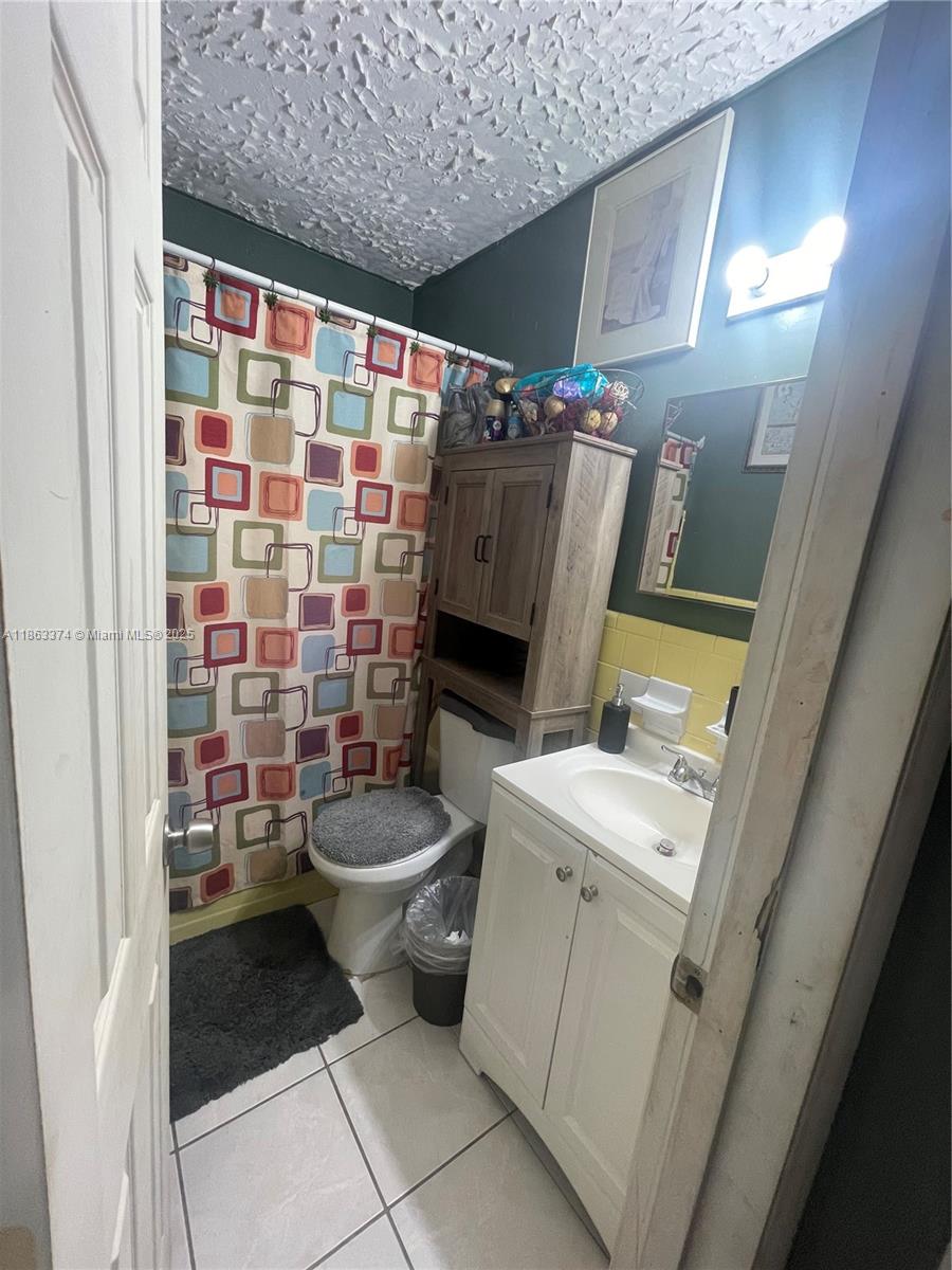 NORWOOD 3RD ADDN SEC 2 - Residential Lease