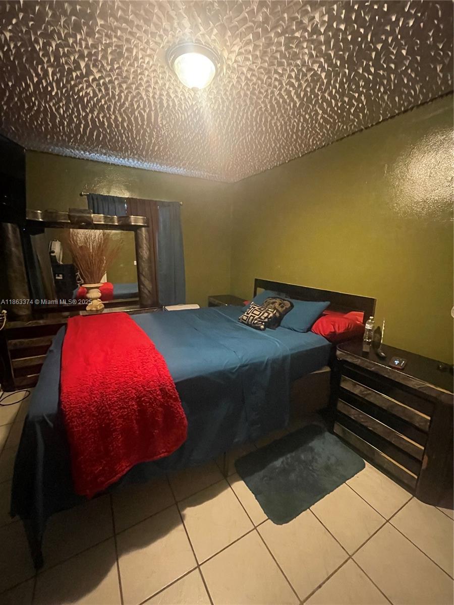 NORWOOD 3RD ADDN SEC 2 - Residential Lease