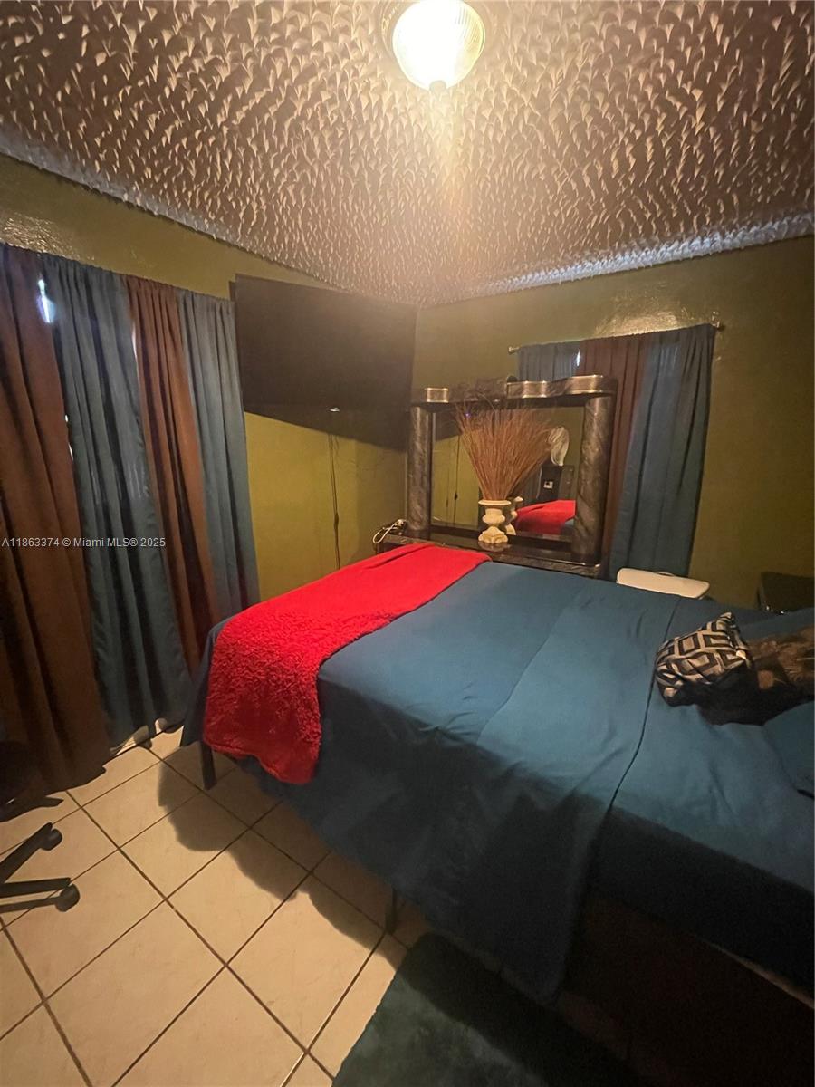 NORWOOD 3RD ADDN SEC 2 - Residential Lease