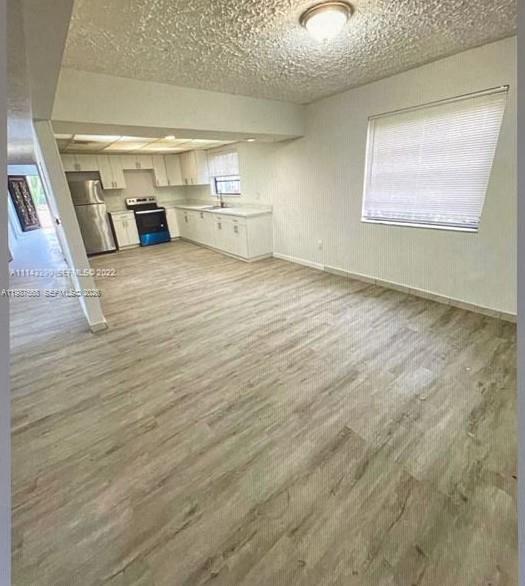 ENGLEWOOD - Residential Lease