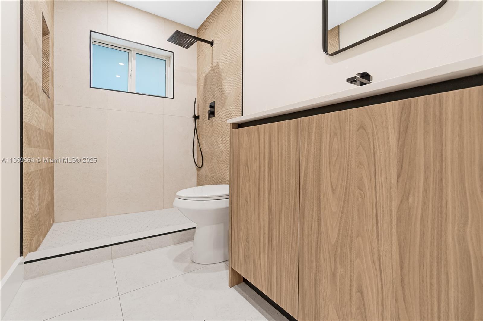 LIBERTY HOMES ESTATES SEC - Residential