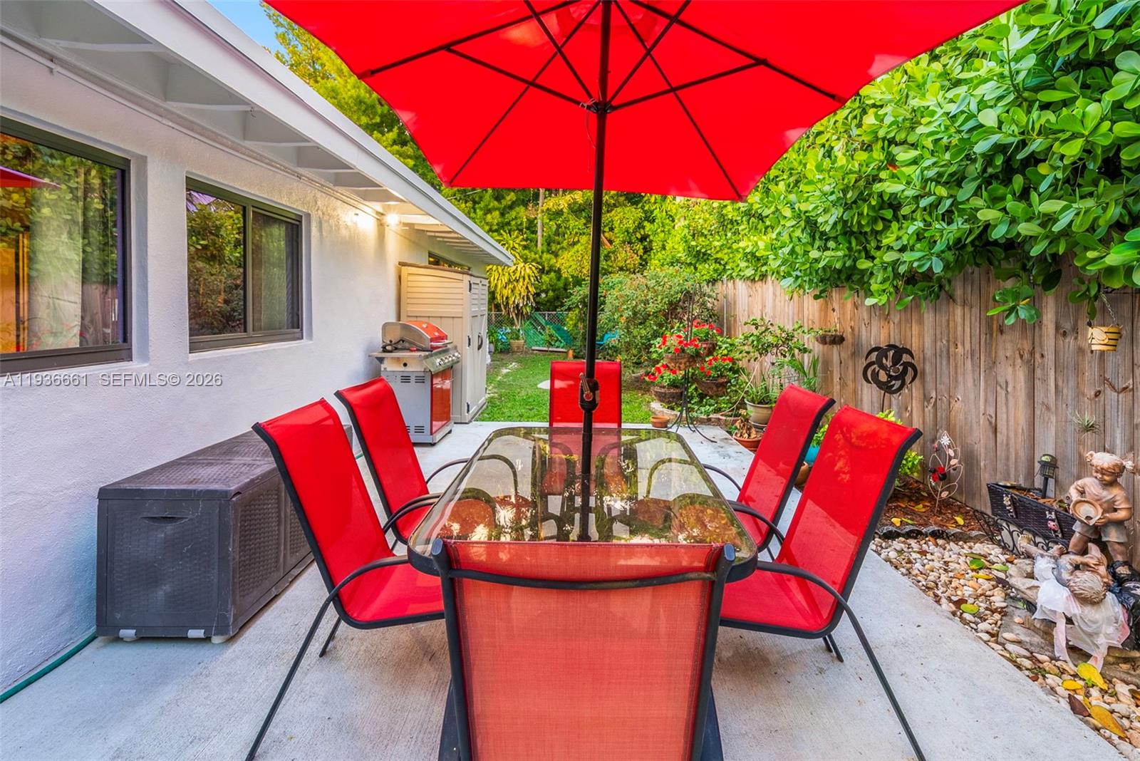 TREASURE ISLAND - Residential