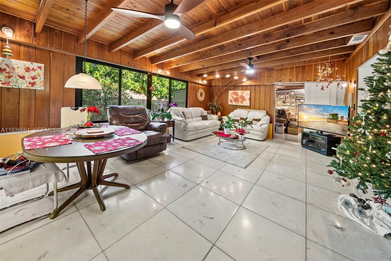 TREASURE ISLAND - Residential