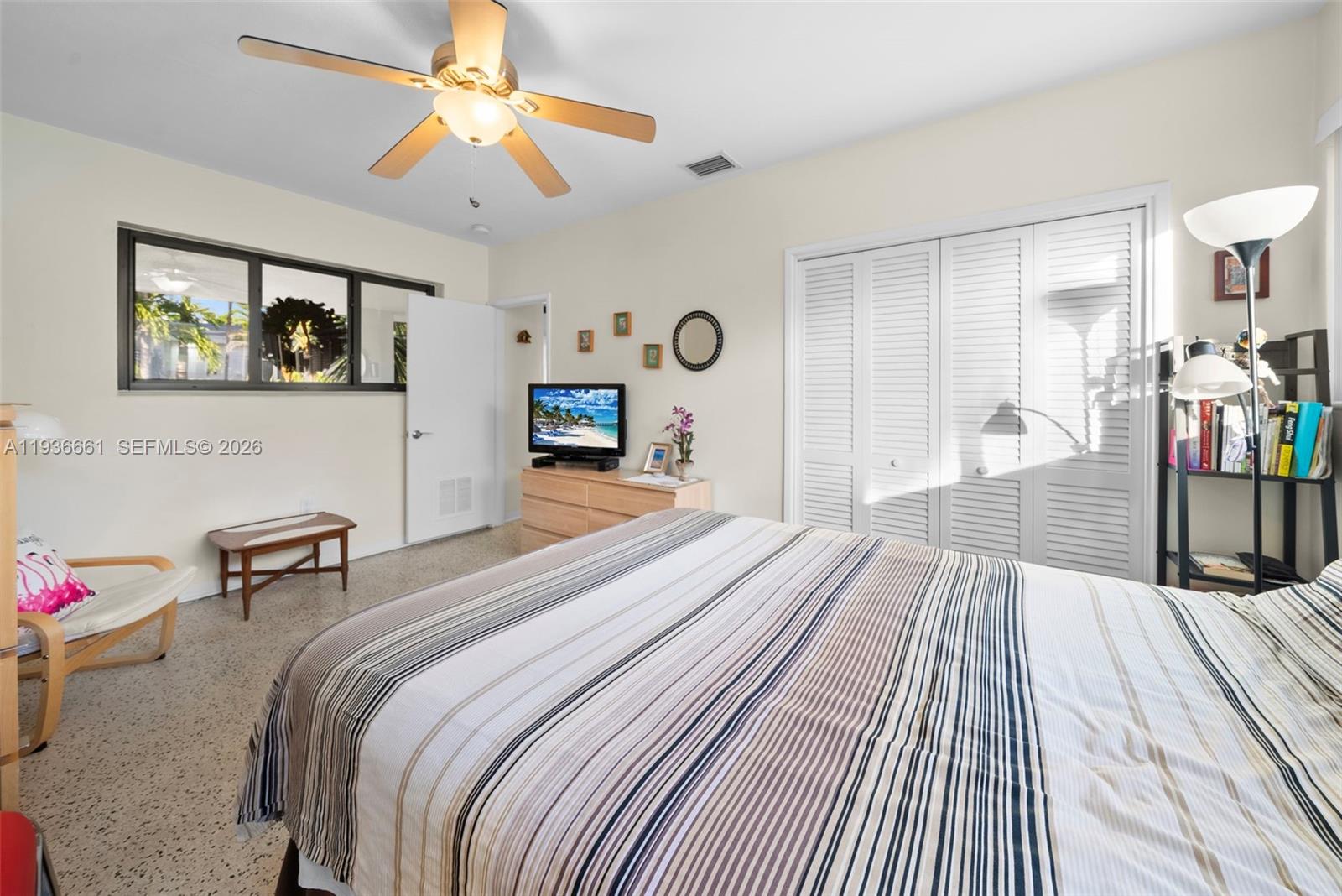 TREASURE ISLAND - Residential