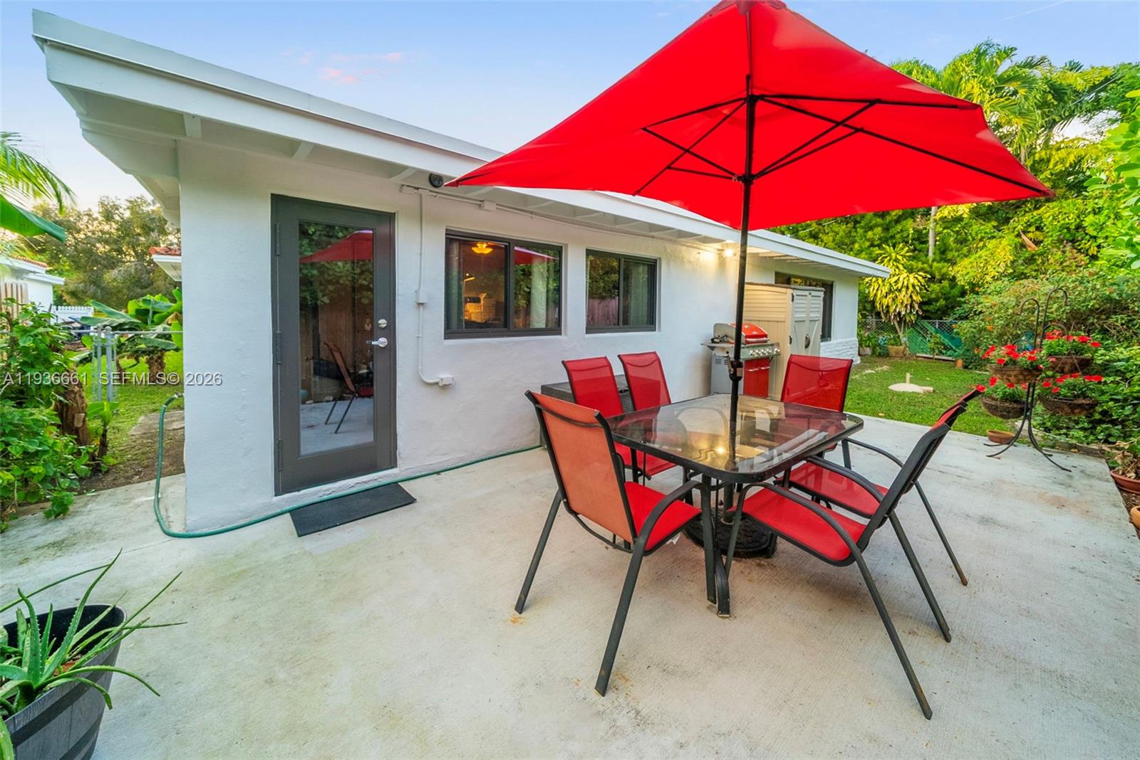 TREASURE ISLAND - Residential