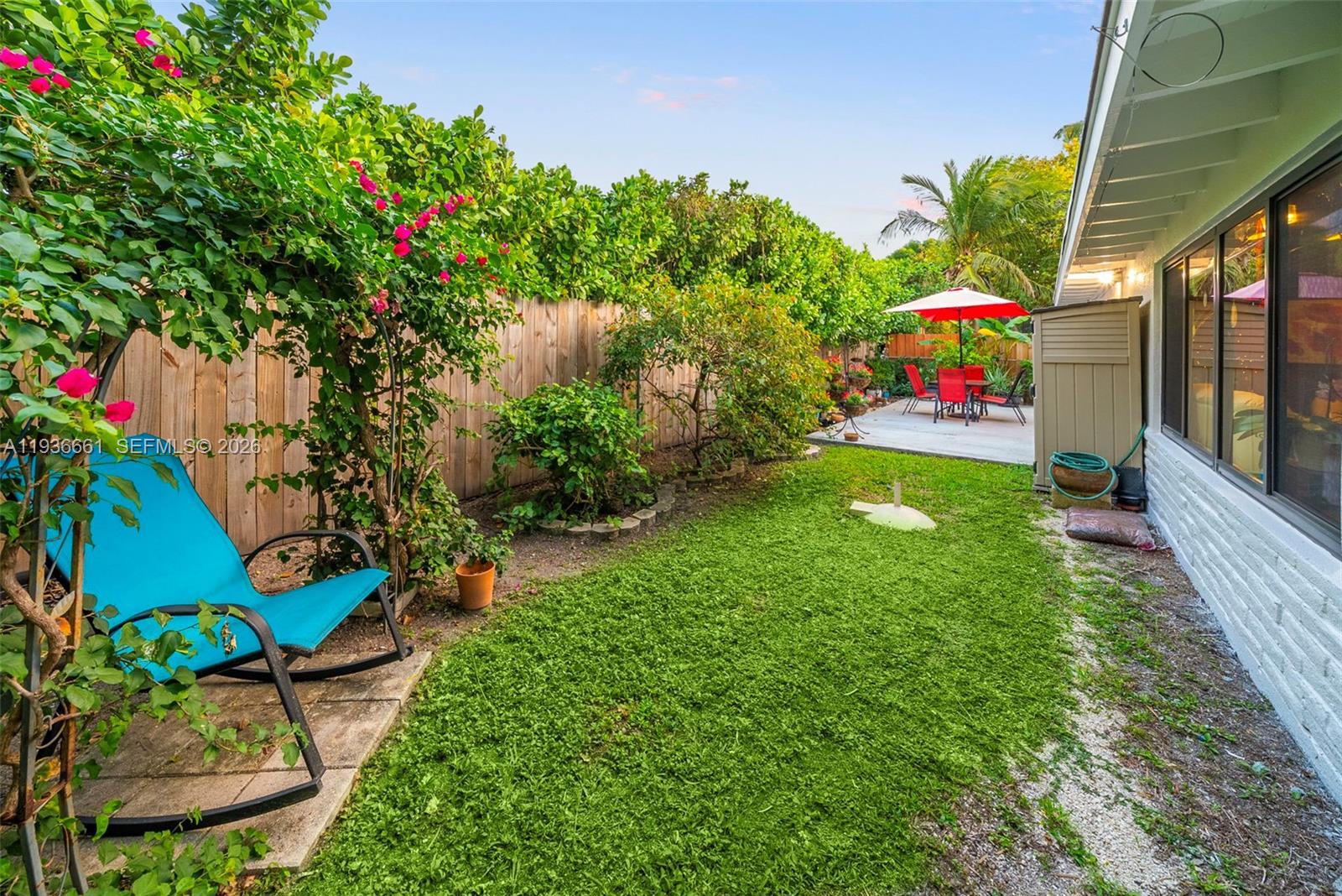 TREASURE ISLAND - Residential