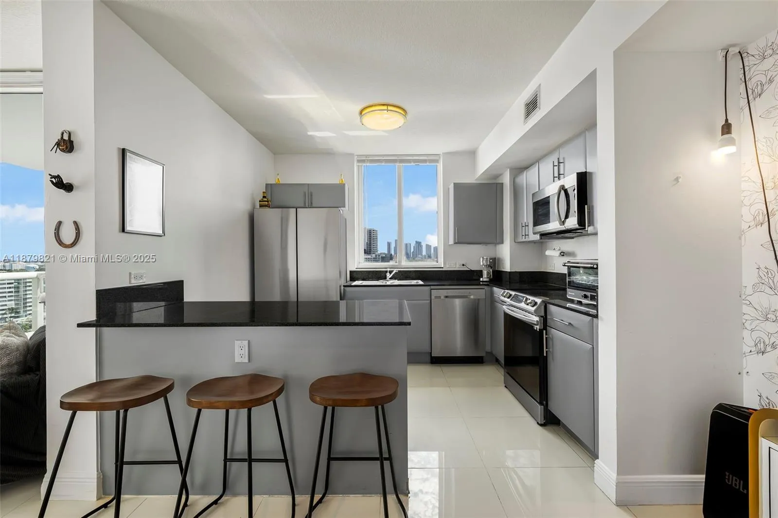 Miami, Florida 33125, United States, 2 Bedrooms Bedrooms, ,2 BathroomsBathrooms,Residential,Active,211860