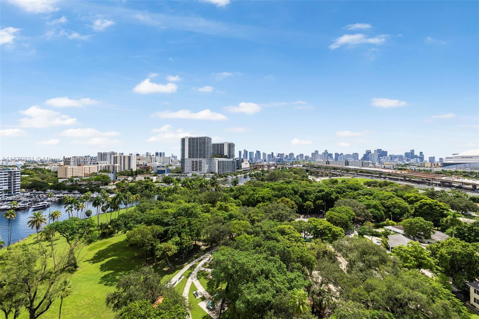 TERRAZAS RIVERPARK VILLAG - Residential