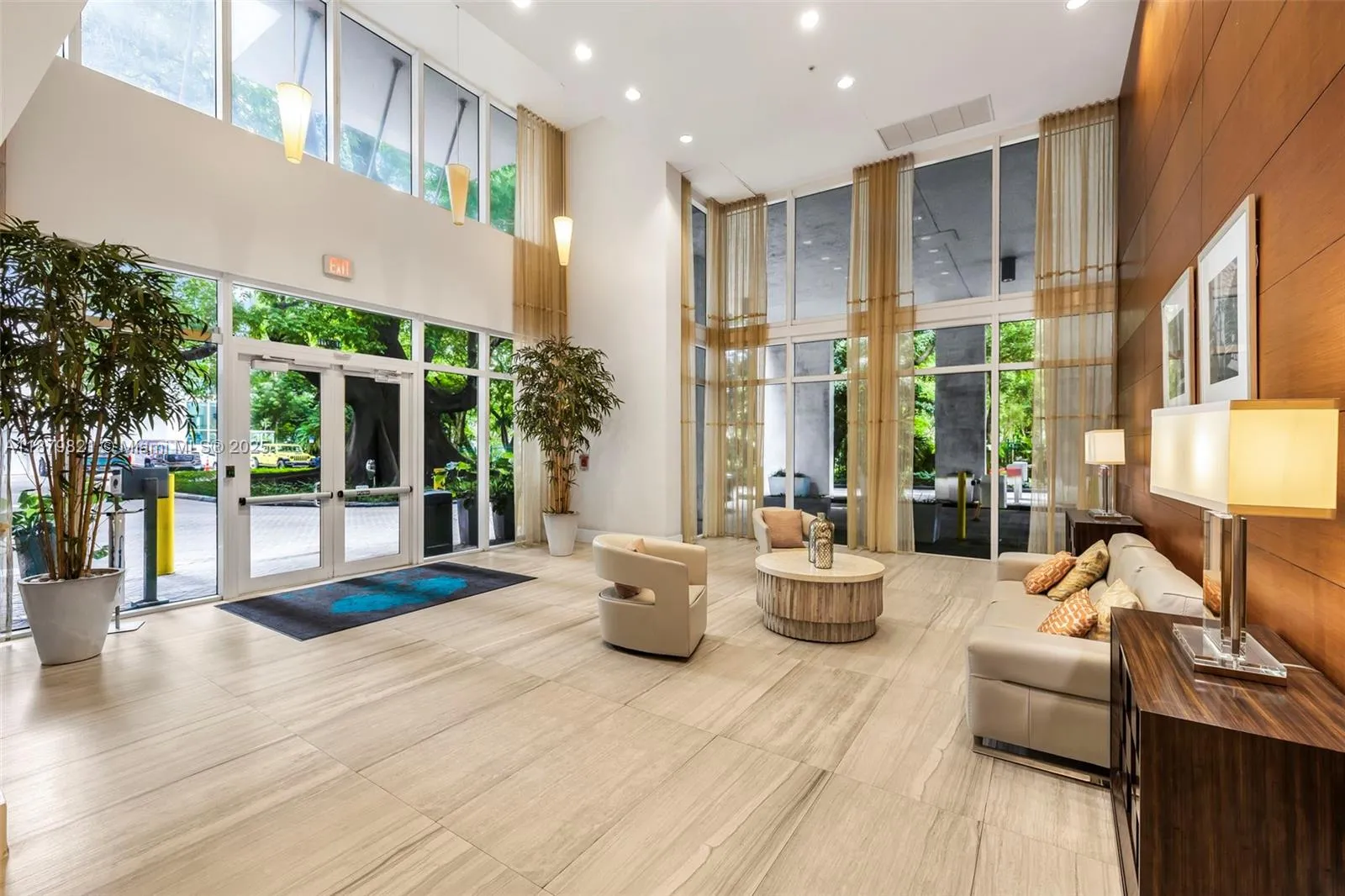 Miami, Florida 33125, United States, 2 Bedrooms Bedrooms, ,2 BathroomsBathrooms,Residential,Active,211860