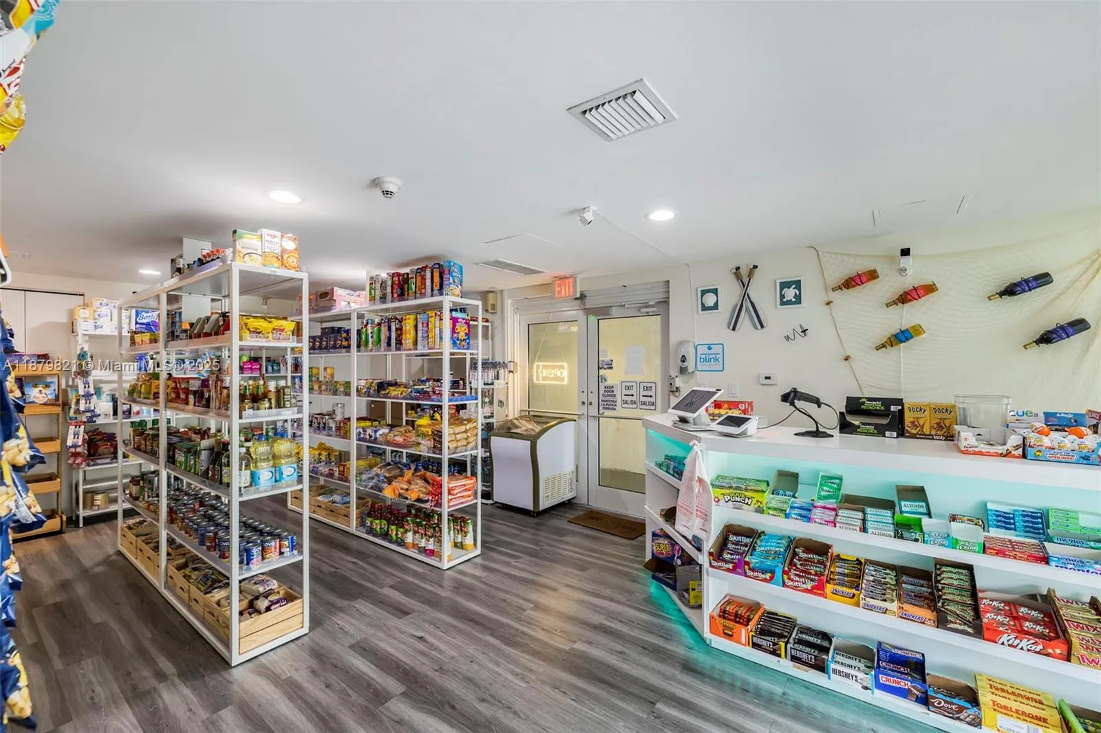 Miami, Florida 33125, United States, 2 Bedrooms Bedrooms, ,2 BathroomsBathrooms,Residential,Active,211860