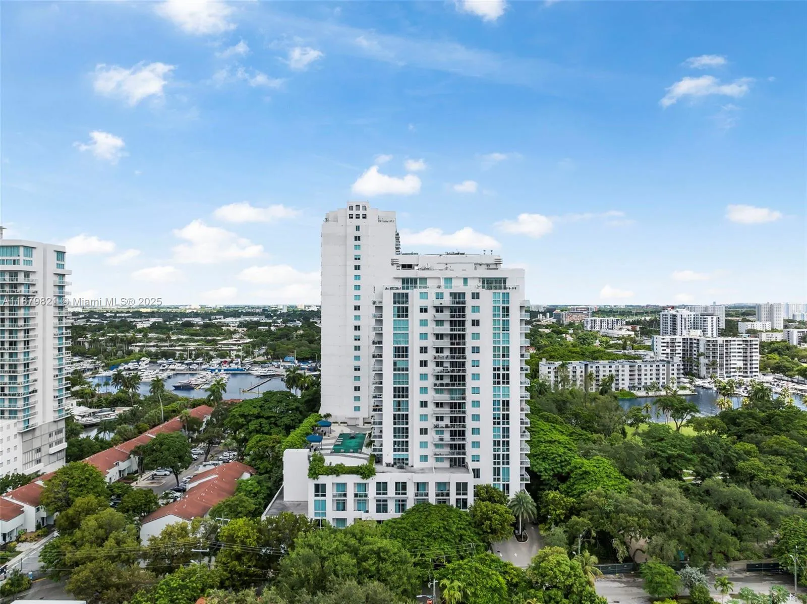 Miami, Florida 33125, United States, 2 Bedrooms Bedrooms, ,2 BathroomsBathrooms,Residential,Active,211860