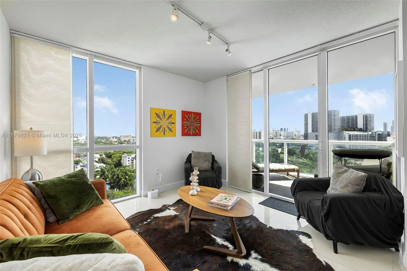 Miami, Florida 33125, United States, 2 Bedrooms Bedrooms, ,2 BathroomsBathrooms,Residential,Active,211860