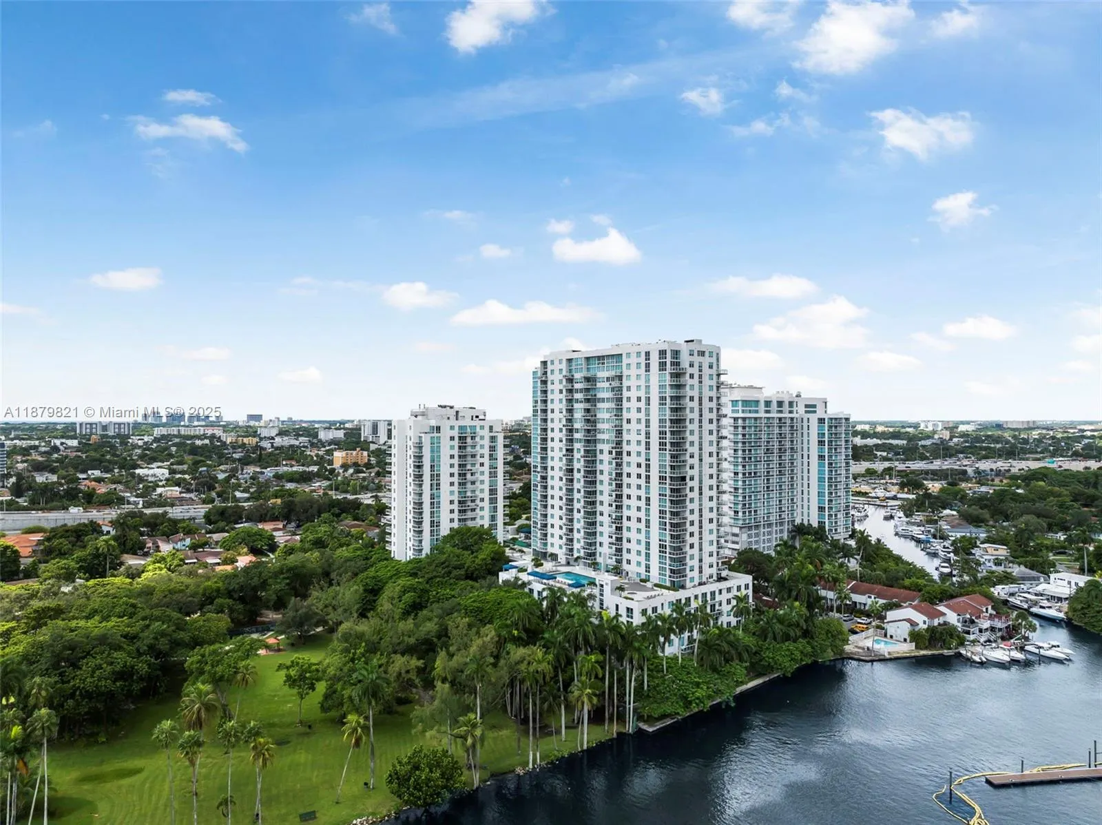 Miami, Florida 33125, United States, 2 Bedrooms Bedrooms, ,2 BathroomsBathrooms,Residential,Active,211860