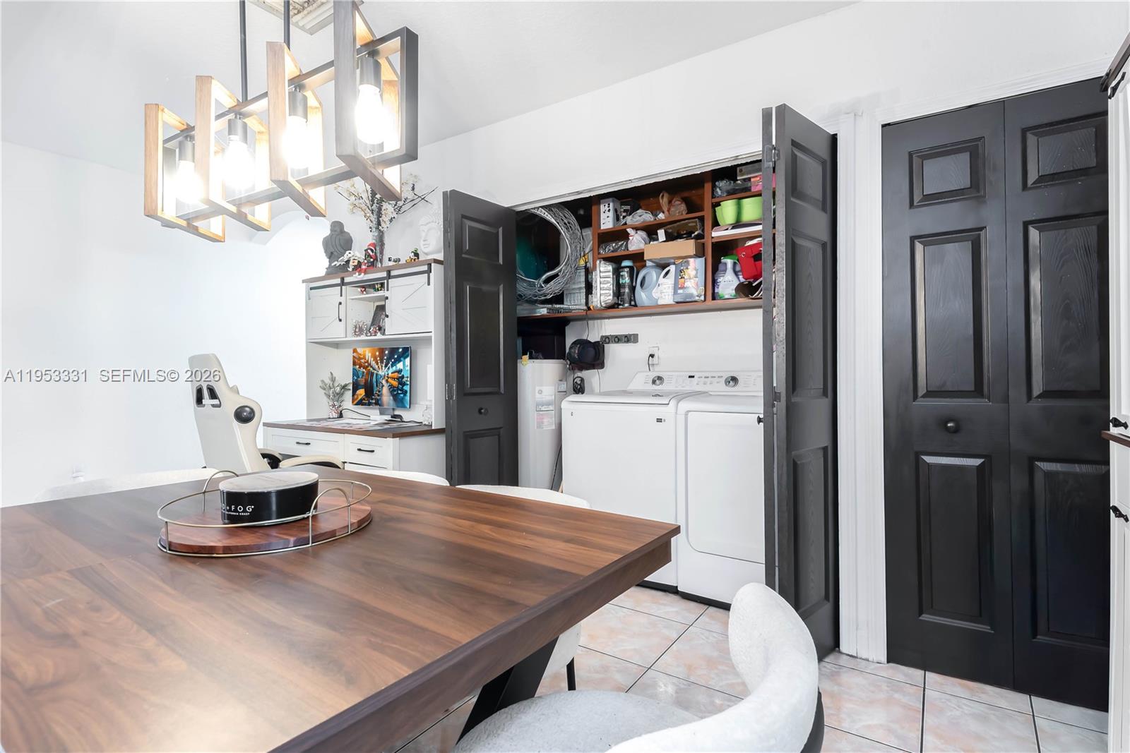 SOUTHLAND PINES - Residential