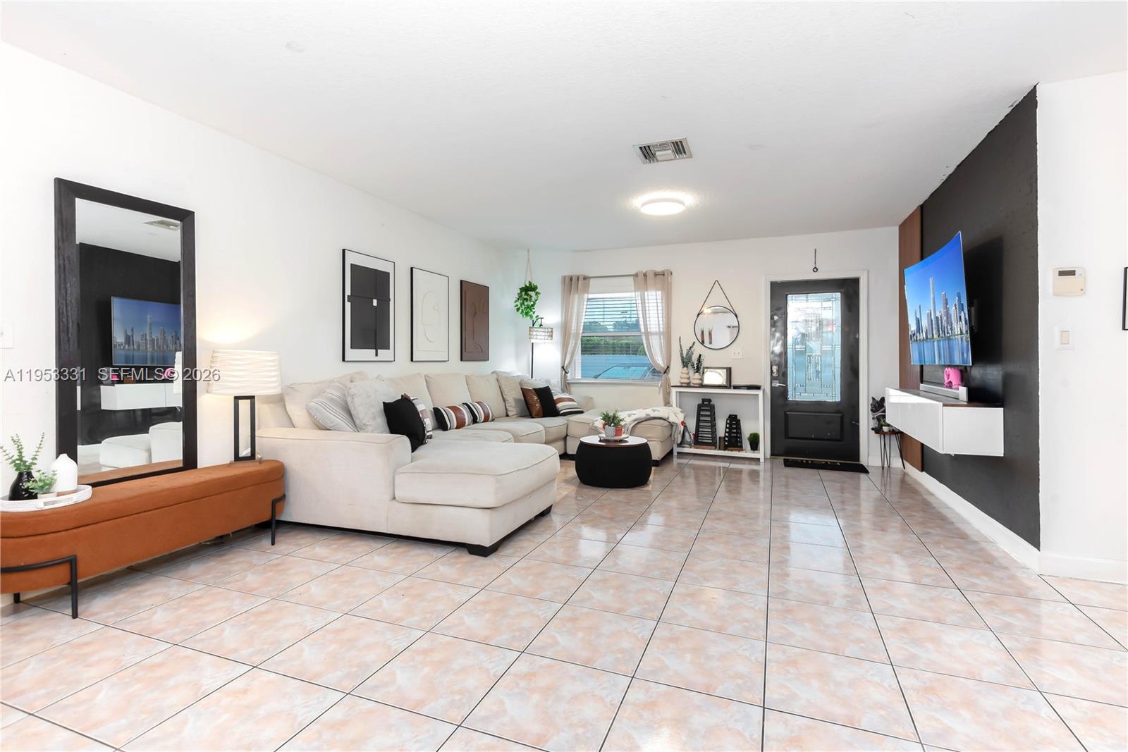 SOUTHLAND PINES - Residential