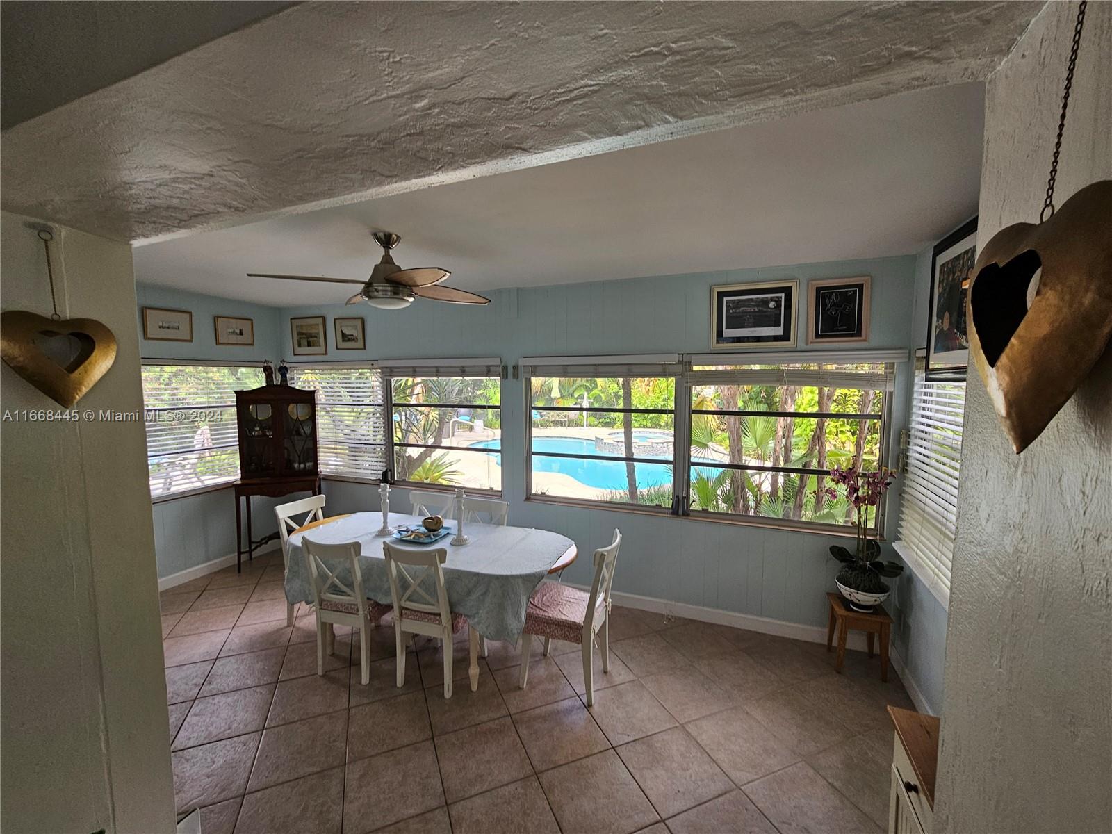 OAKLAND PARK SECOND ADD - Residential