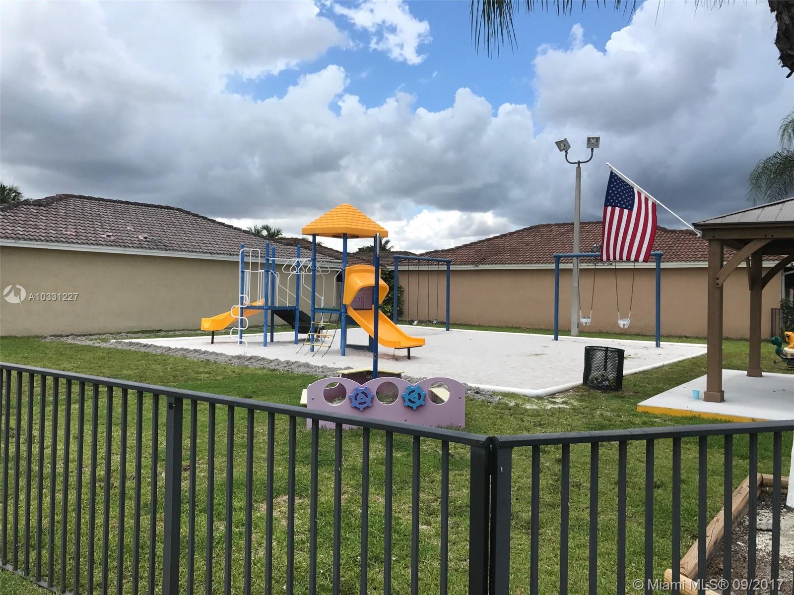 BRIGHTONS MEADOW LANDINGS - Residential