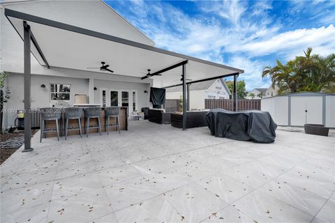 Tiny photo for 14531 SW 127th Ct, Miami, FL 33186 (MLS # A11977328)