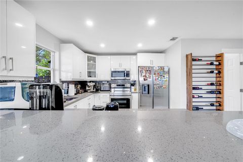 Tiny photo for 14531 SW 127th Ct, Miami, FL 33186 (MLS # A11977328)