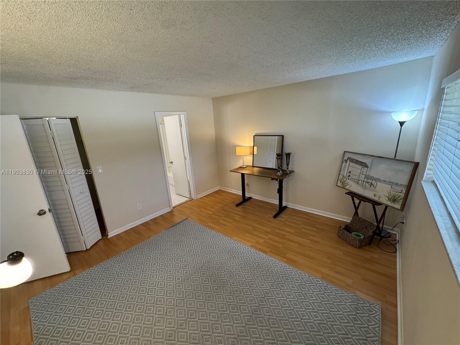 COURTYARDS AT DAVIE CONDO - Residential