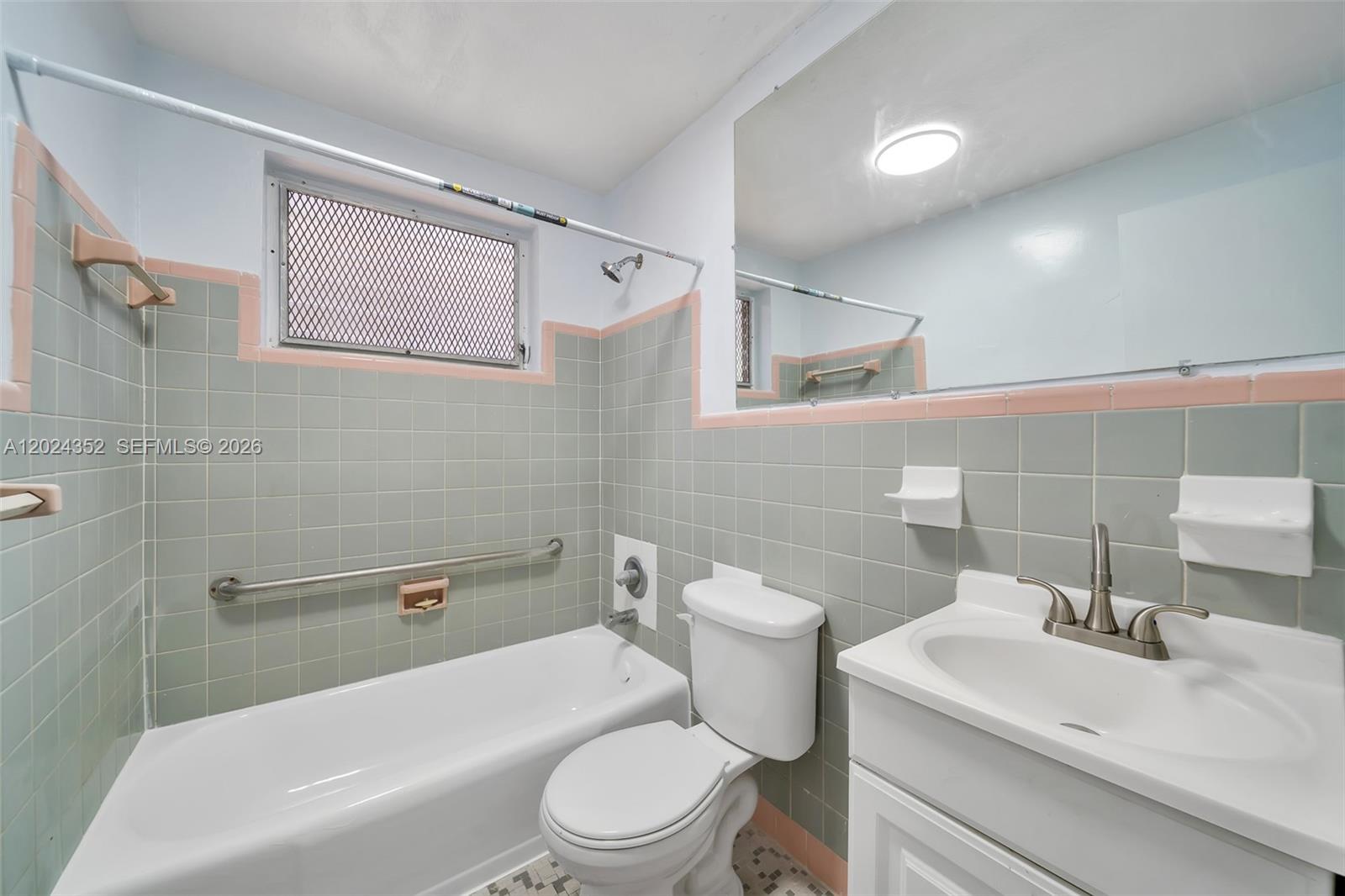 OCEAN BEACH ADDN NO 3 - Residential Lease