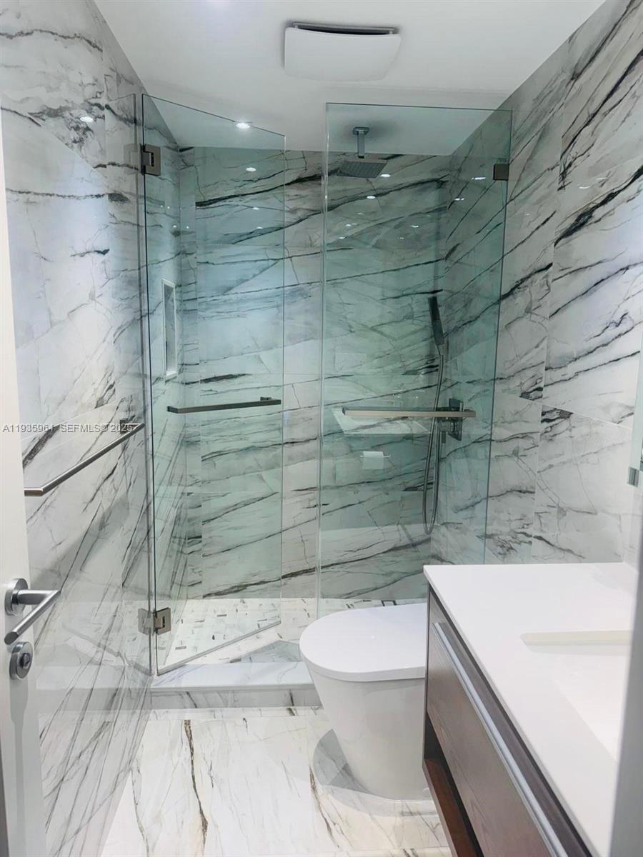 HARBOUR HOUSE - Residential