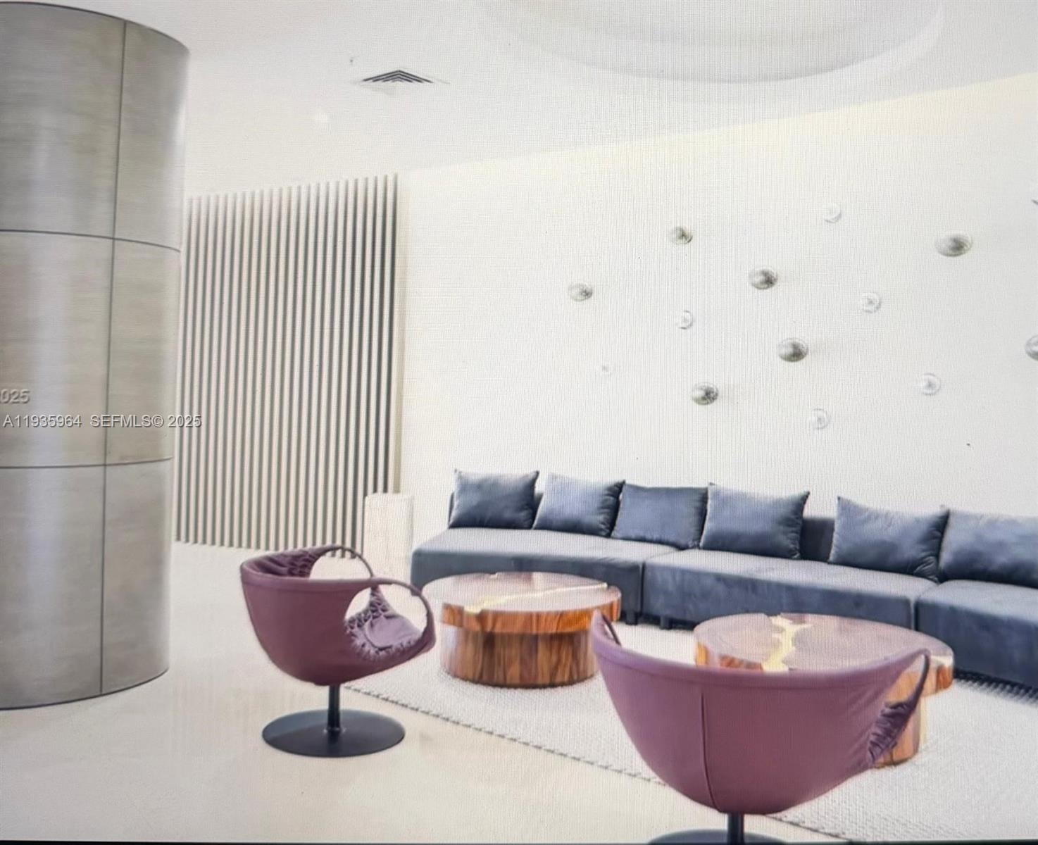 HARBOUR HOUSE - Residential