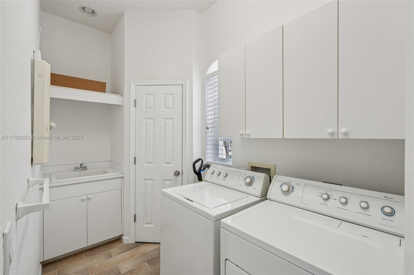 Valencia - Residential