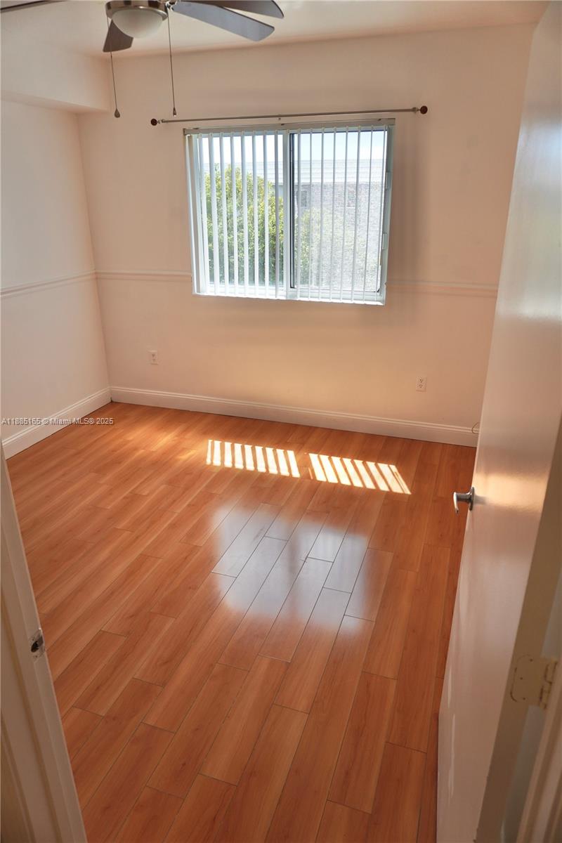 PARADISE POINTE CONDO - Residential Lease