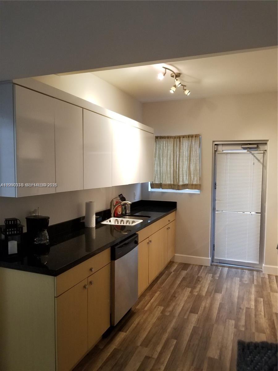 1045 MERIDIAN CONDO - Residential