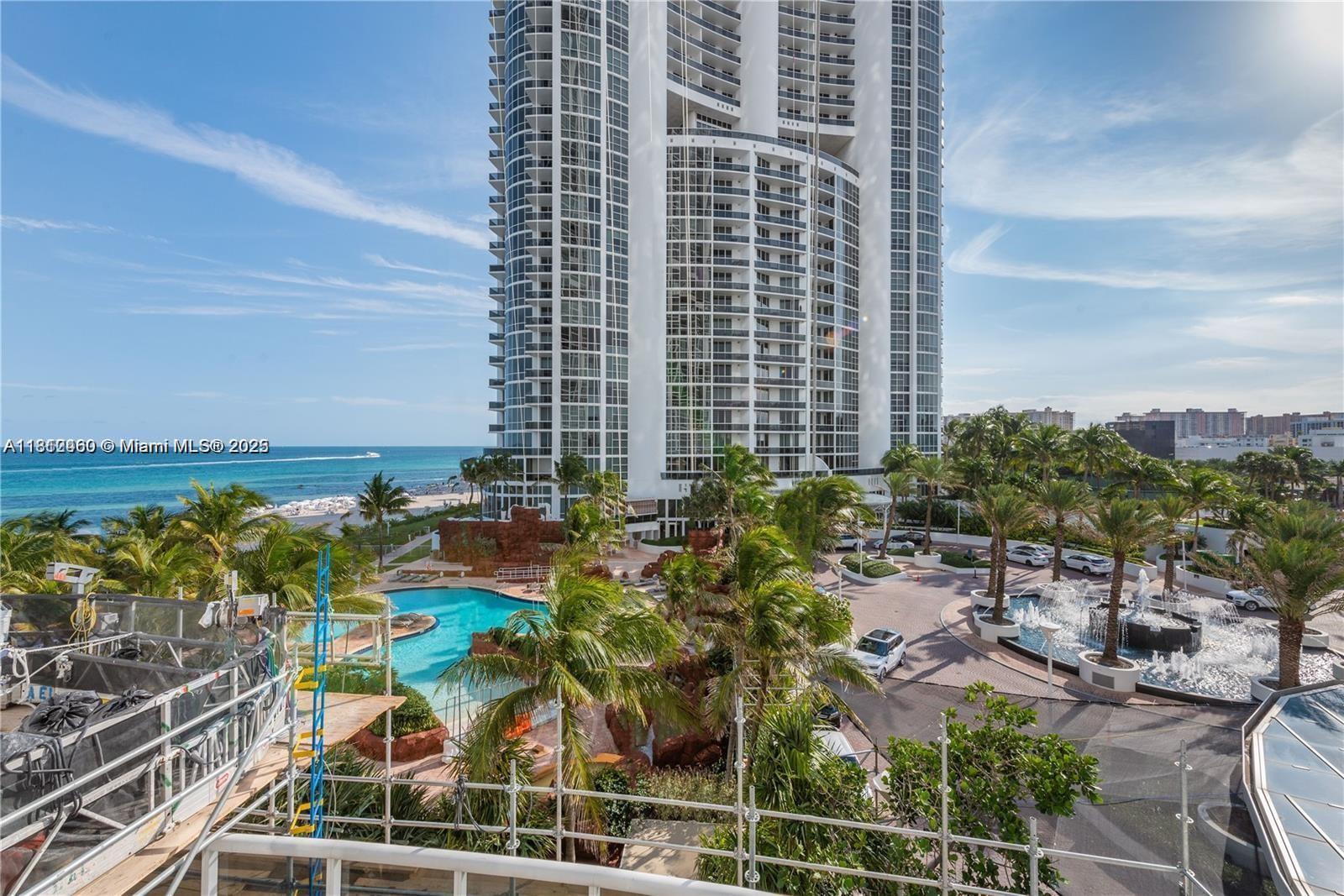 18201 Collins Ave 608, Sunny Isles Beach, Miami-Dade County, Florida - 1 Bedrooms  
2 Bathrooms - 