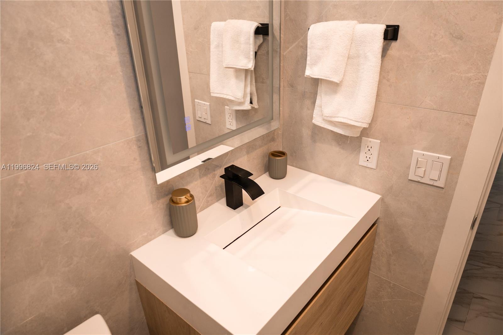 LIBERTY HOUSE CONDOMINIUM - Residential