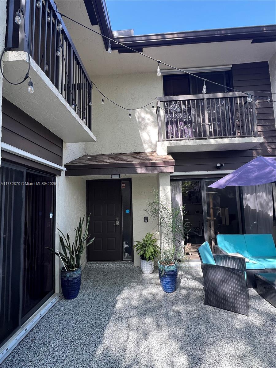Rental Property at 3357 Cocoplum Cir 33133, Coconut Creek, Broward County, Florida - Bedrooms: 2 
Bathrooms: 3  - $2,550 MO.