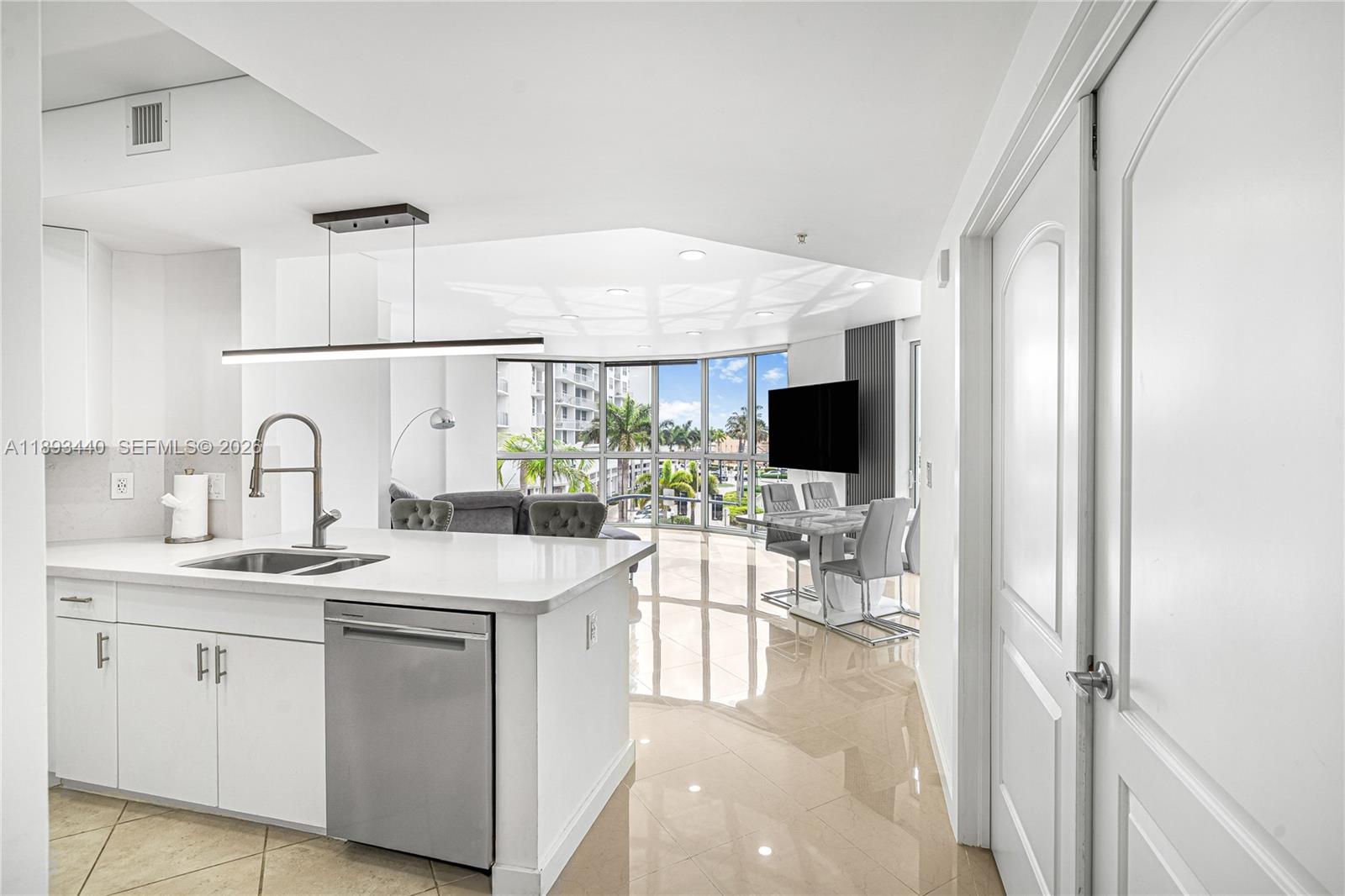 1830 Radius Dr 314