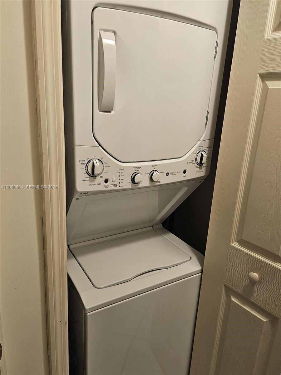 CORAL PLAZA OF MIAMI COND - Residential