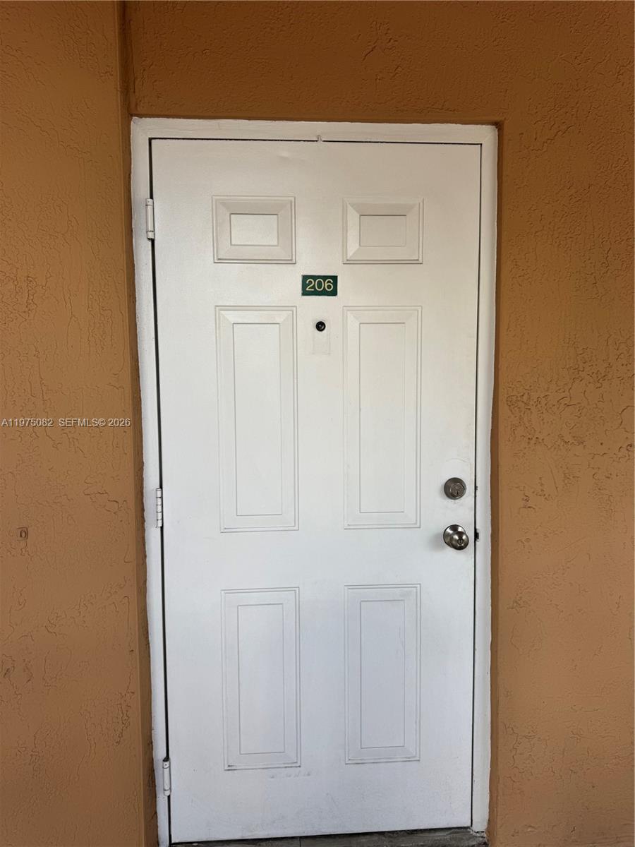 SHOMA HOMES AT COUNTRY CL - Residential Lease