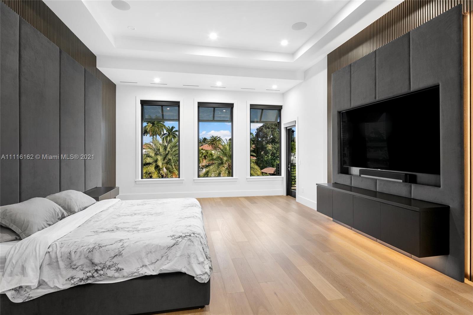 STILWELL ISLES - Residential