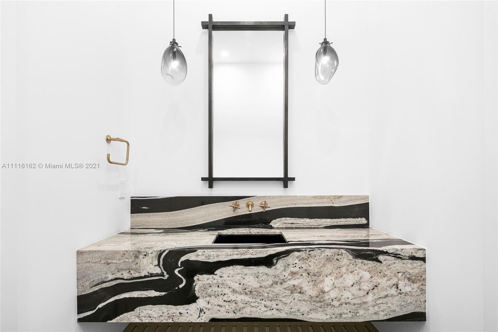 STILWELL ISLES - Residential