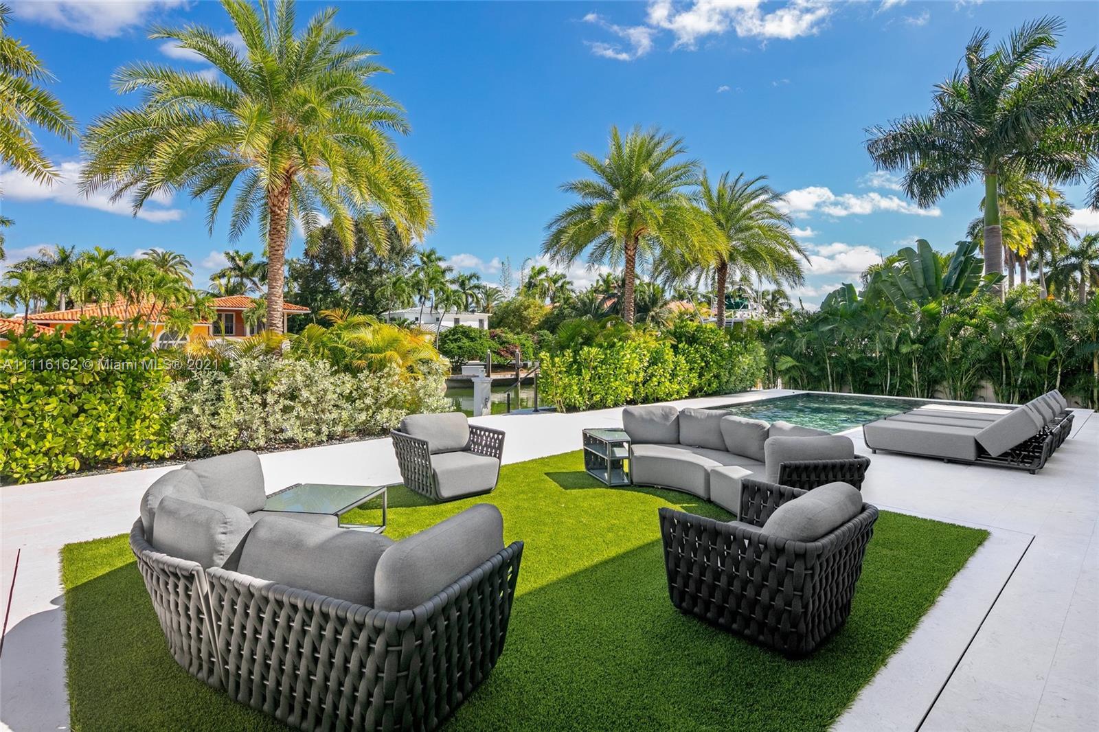 STILWELL ISLES - Residential