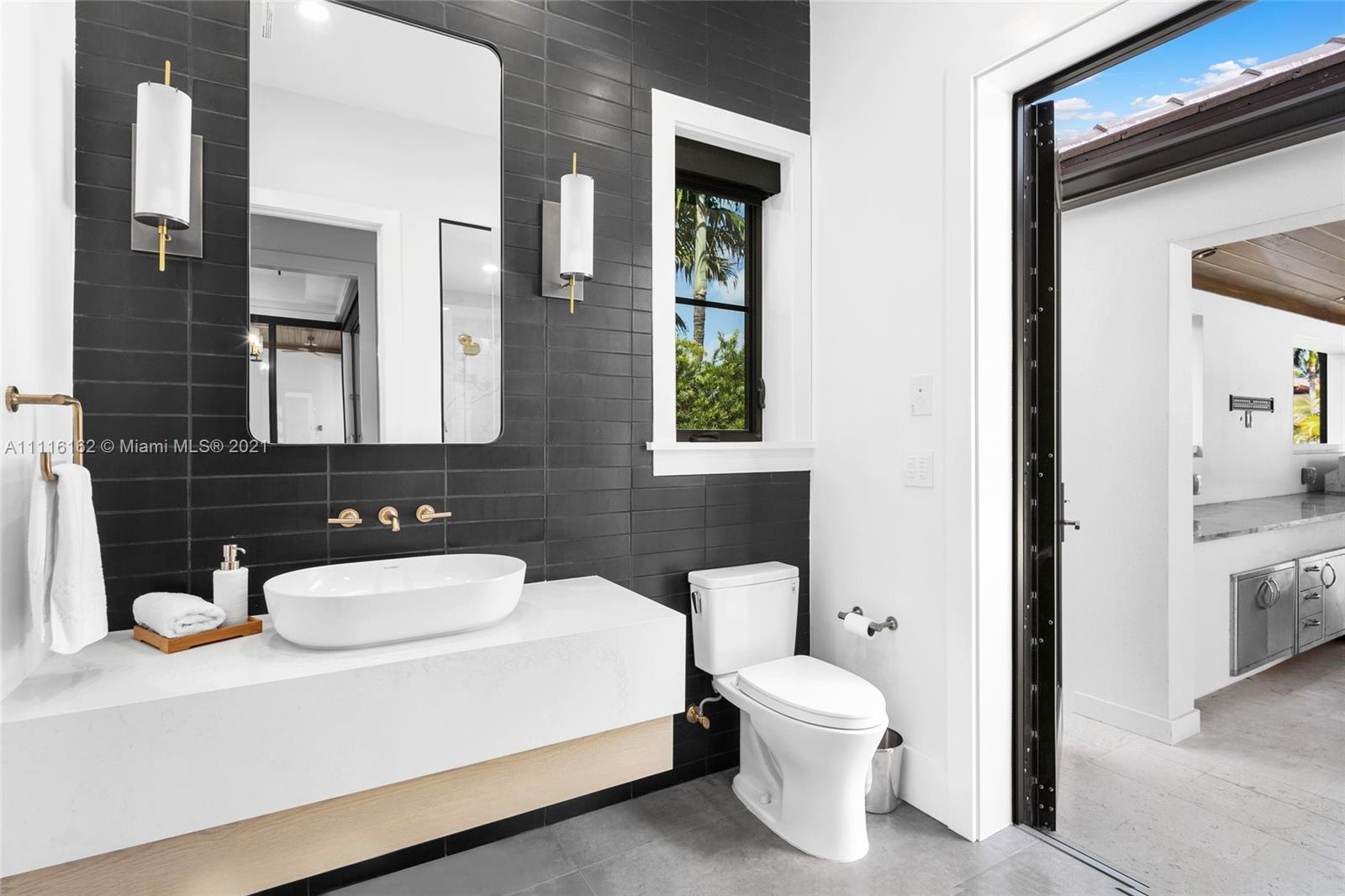 STILWELL ISLES - Residential