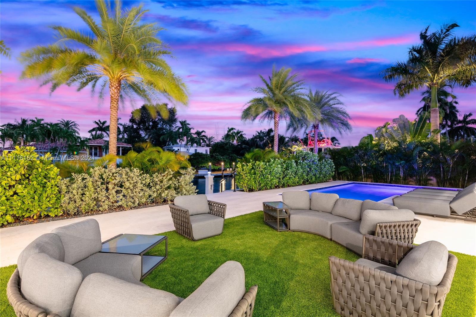 STILWELL ISLES - Residential