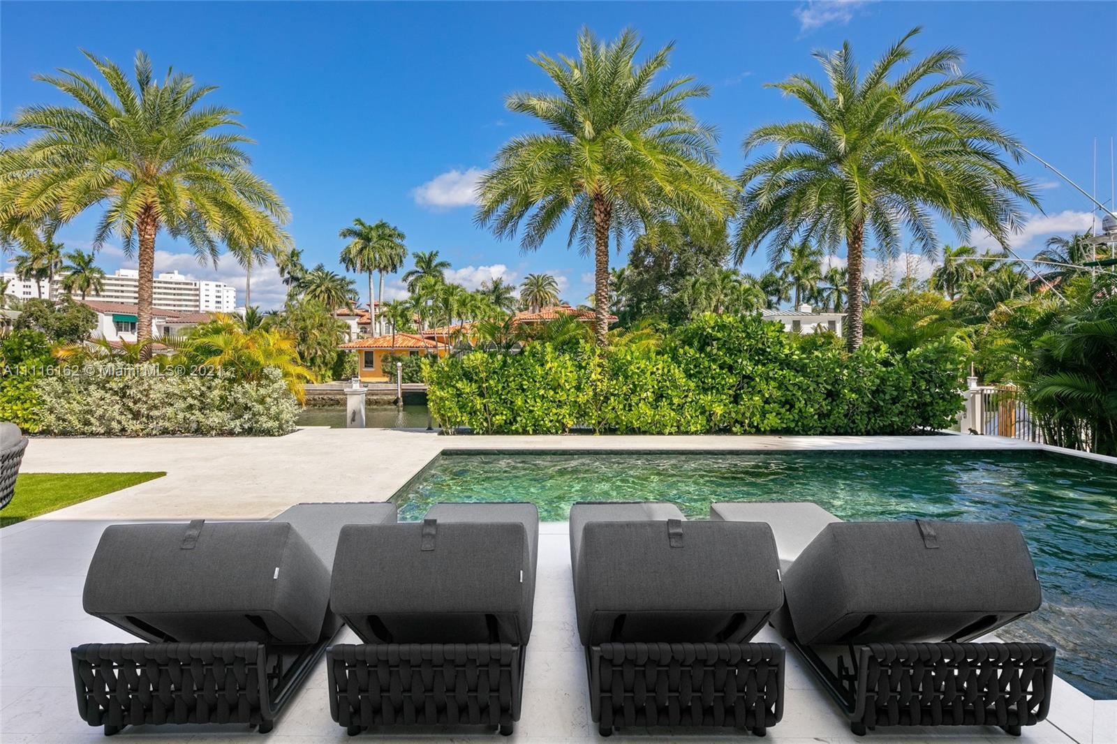 STILWELL ISLES - Residential