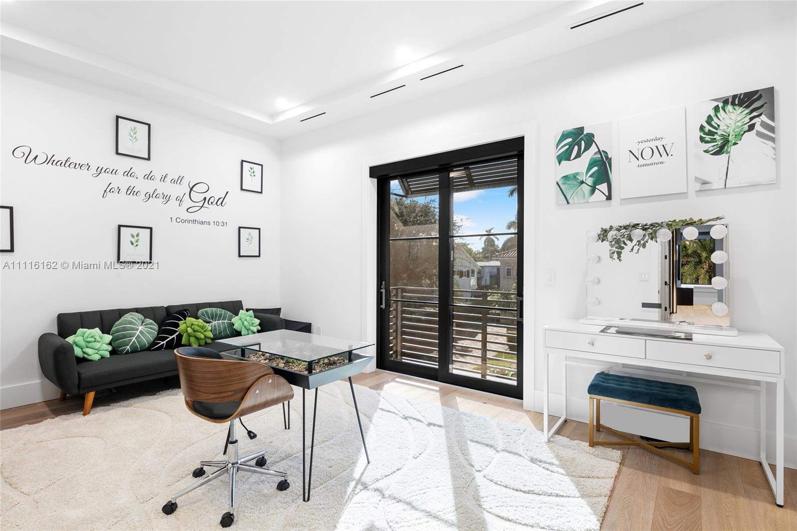 STILWELL ISLES - Residential