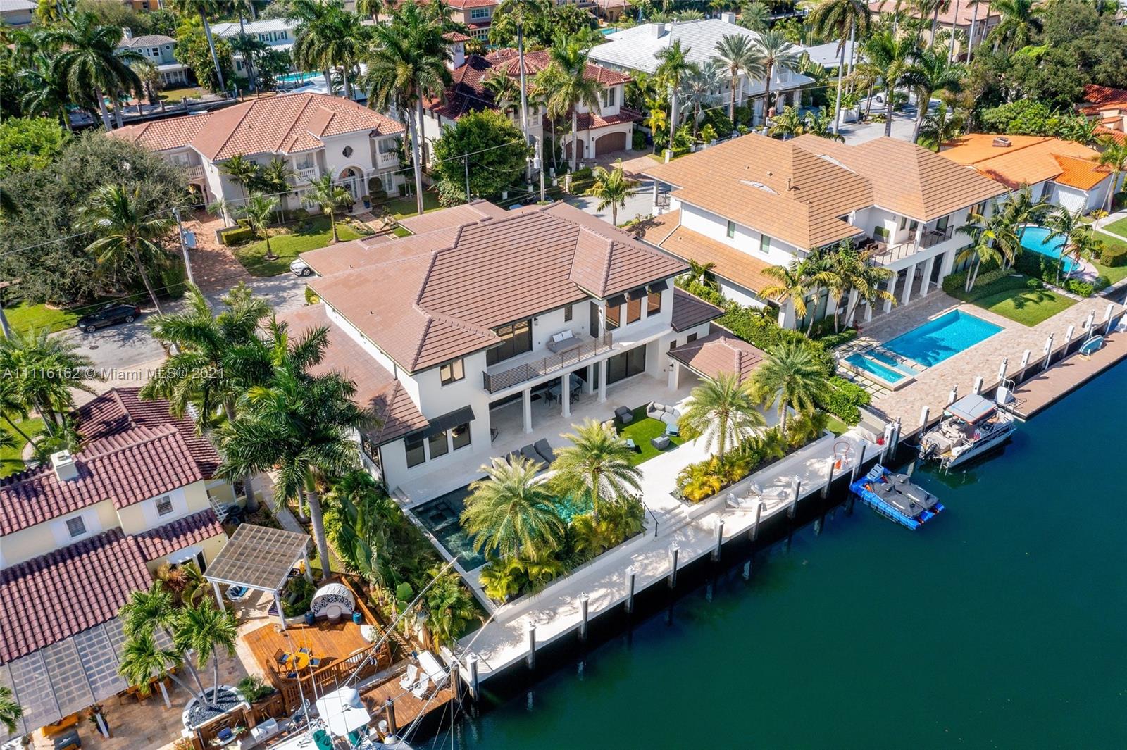 STILWELL ISLES - Residential