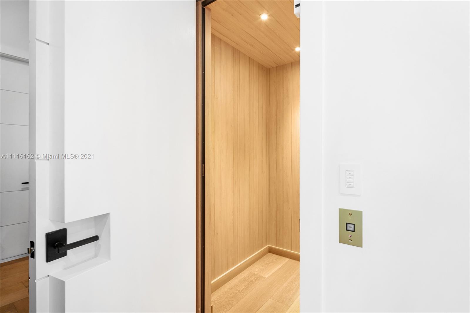 STILWELL ISLES - Residential