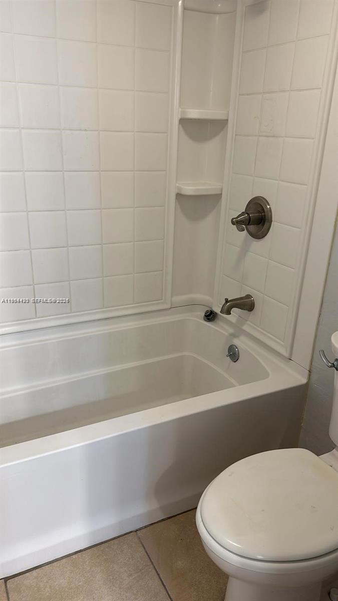 TOWN SQUARE CONDO - Residential