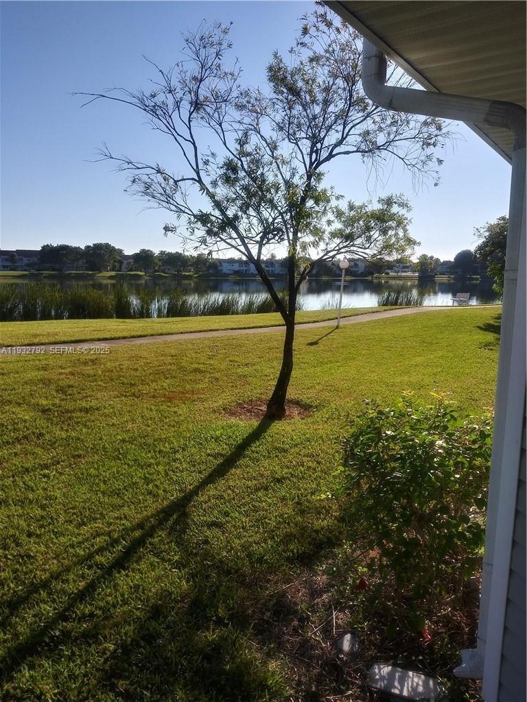 SUMMER LAKE - Residential