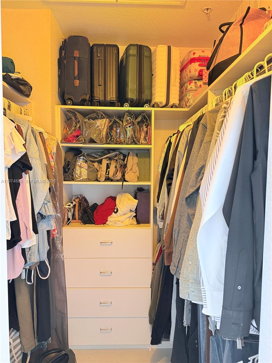 MIRAMAR RESIDENTIAL PLAT - Residential Lease